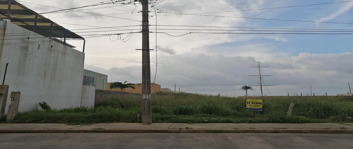 Foto de terreno habitacional en juventino rosas # 1812 , puerto méxico, coatzacoalcos, veracruz de ignacio de la llave, 25054123 foto 02 Foto de terreno habitacional en venta en juventino rosas # 1812 , puerto méxico, coatzacoalcos, veracruz de ignacio de la llave, 25054123 No. 02