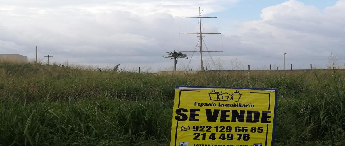 Foto de terreno habitacional en juventino rosas # 1812 , puerto méxico, coatzacoalcos, veracruz de ignacio de la llave, 25054123 foto 03 Foto de terreno habitacional en venta en juventino rosas # 1812 , puerto méxico, coatzacoalcos, veracruz de ignacio de la llave, 25054123 No. 03