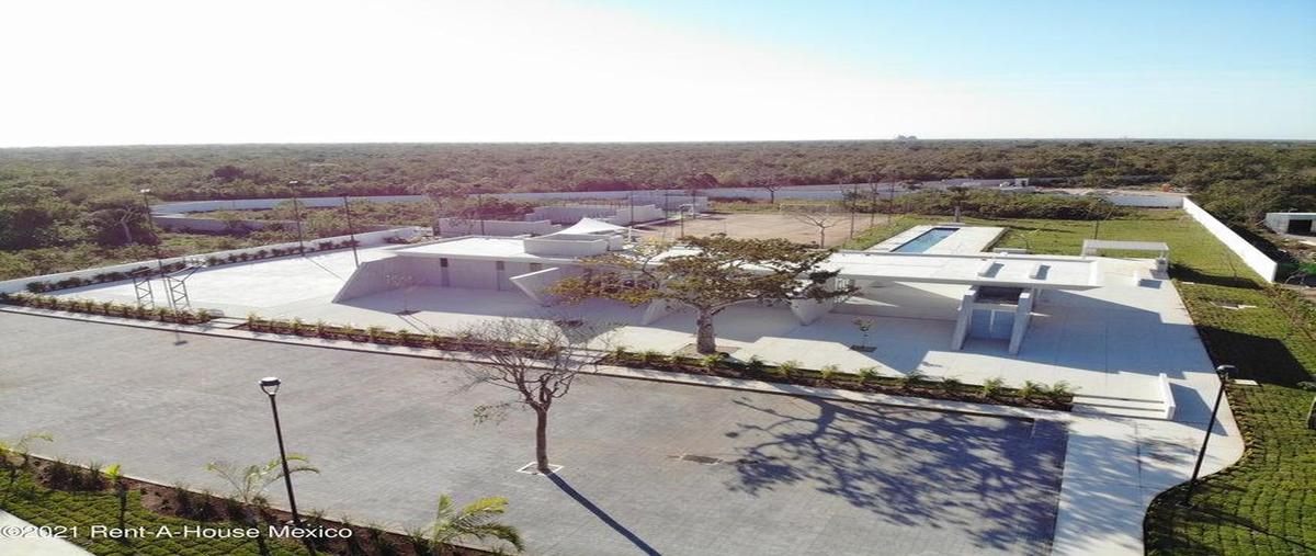 Foto de terreno habitacional en , kiktel, mérida, yucatán, 30813660 foto 01 Foto de terreno habitacional en venta en , kiktel, mérida, yucatán, 30813660 No. 01