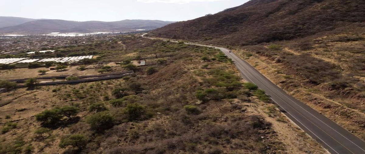 Foto de terreno habitacional en venta en kilometro 1 libramiento jocotepec-ajijic , nextipac, jocotepec, jalisco, 0 No. 02