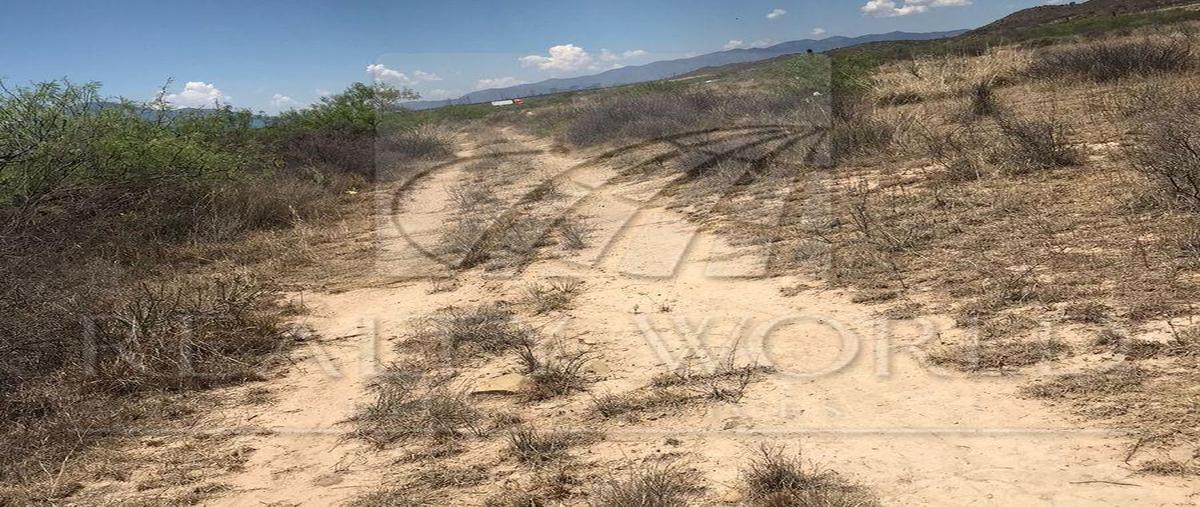 Foto de terreno habitacional en venta en  , la encantada, saltillo, coahuila de zaragoza, 31026371 No. 03