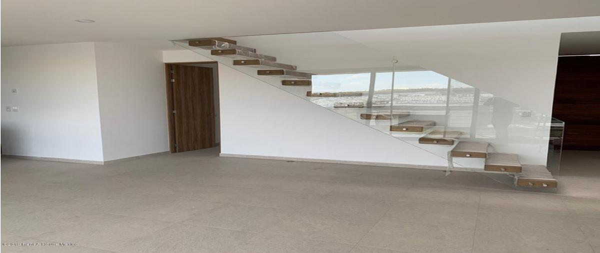 Foto de casa en venta en  , la espiga, querétaro, querétaro, 0 No. 03