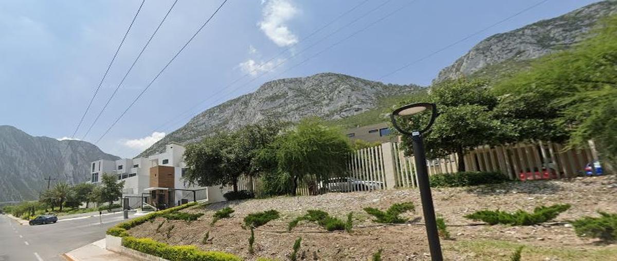 Foto de terreno habitacional en venta en  , la huasteca 1er sect, santa catarina, nuevo león, 0 No. 03