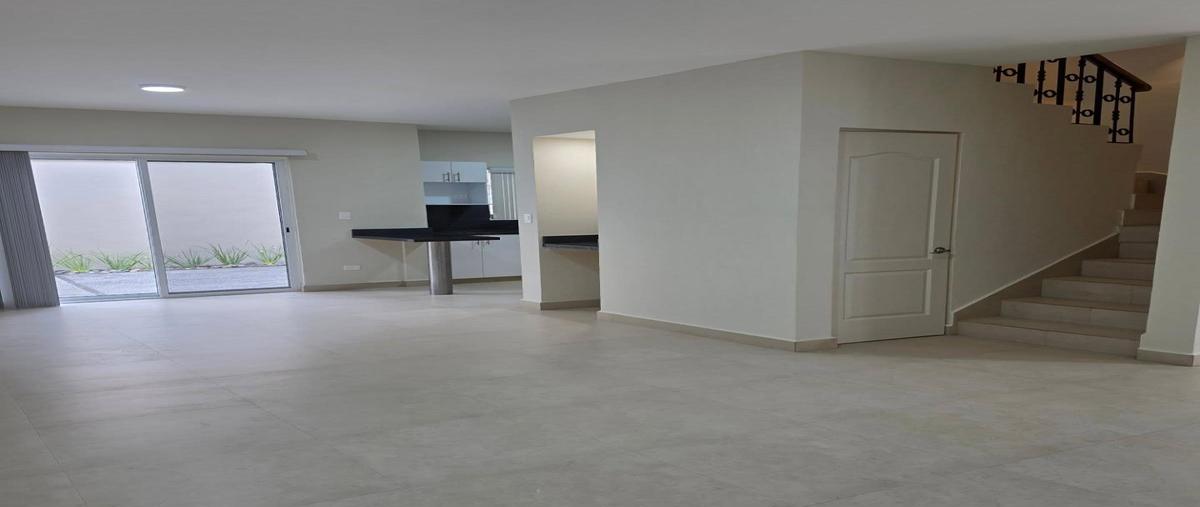 Foto de casa en renta en  , la rioja privada residencial 2da etapa, monterrey, nuevo león, 0 No. 03
