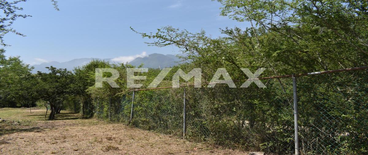 Foto de terreno habitacional en venta en la zamora , huajuquito, santiago, nuevo león, 0 No. 03