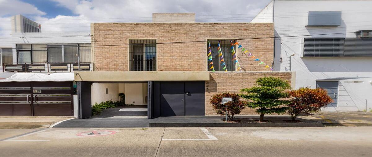 Foto de casa en venta en  , ladrón de guevara, guadalajara, jalisco, 0 No. 01