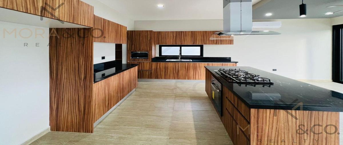 Foto de casa en venta en  , lagos del sol, benito juárez, quintana roo, 30412960 No. 04