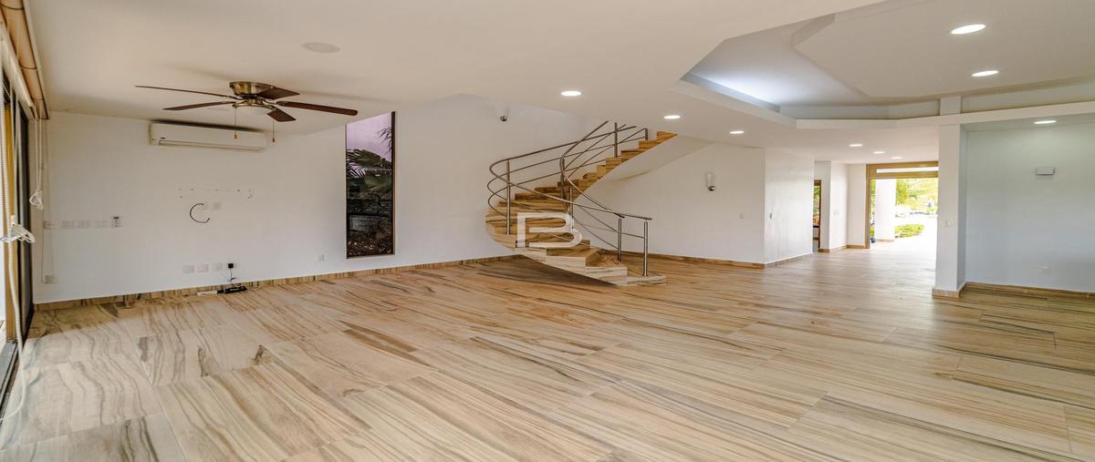 Foto de casa en venta en  , lagos del sol, benito juárez, quintana roo, 30954426 No. 03