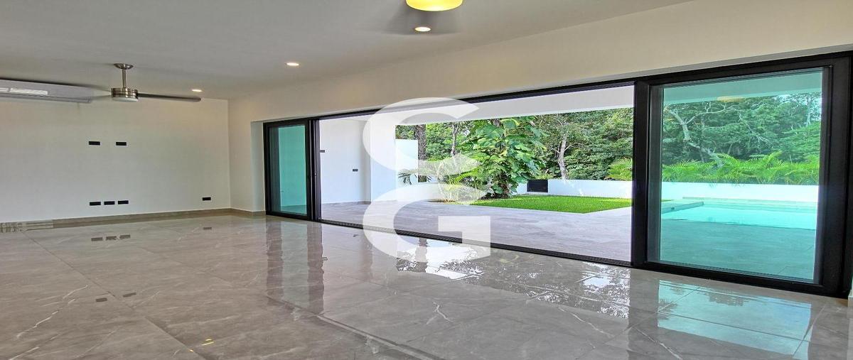 Foto de casa en venta en  , lagos del sol, benito juárez, quintana roo, 31076242 No. 03