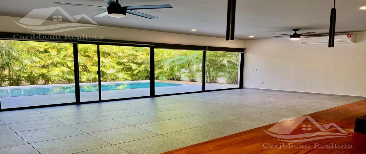 Foto de casa en venta en  , lagos del sol, benito juárez, quintana roo, 0 No. 03