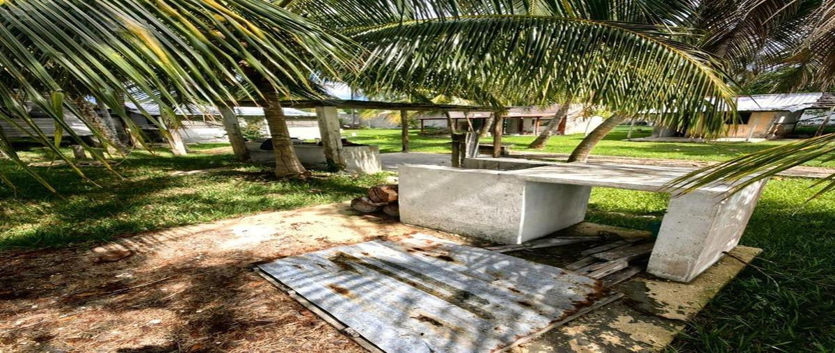 Foto de terreno habitacional en venta en  , laguna guerrero, othón p. blanco, quintana roo, 30889657 No. 05