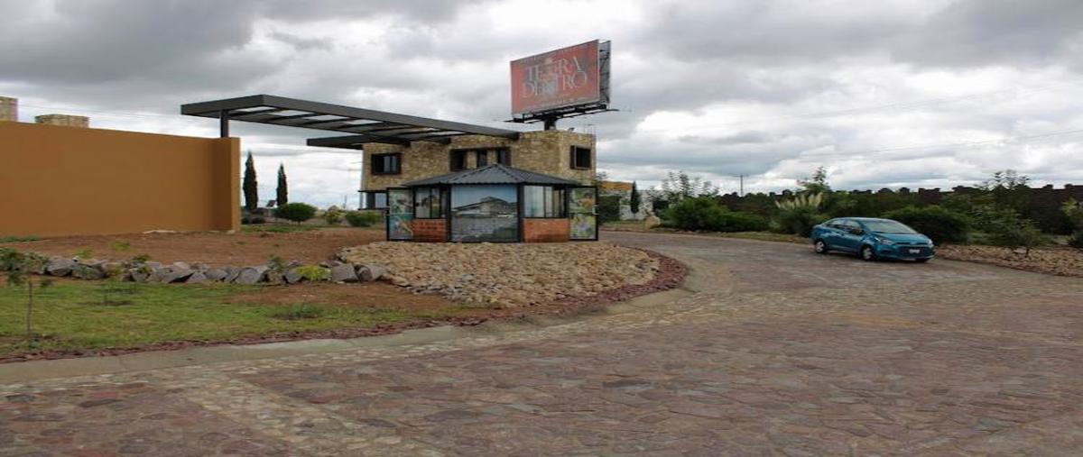 Foto de terreno habitacional en venta en  , lagunillas, lagos de moreno, jalisco, 30829471 No. 04