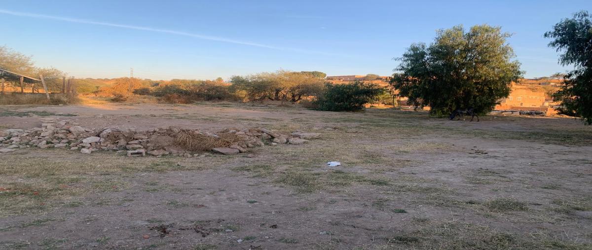 Foto de terreno habitacional en venta en  , las cumbres, aguascalientes, aguascalientes, 28856057 No. 04