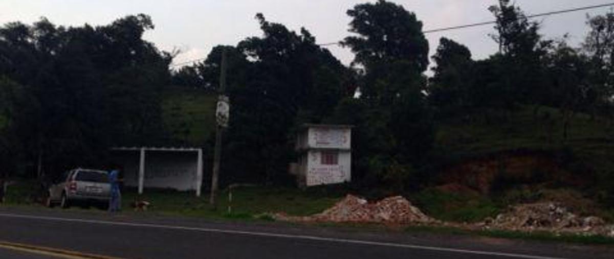 Foto de terreno habitacional en venta en  , las cumbres, xalapa, veracruz de ignacio de la llave, 0 No. 01