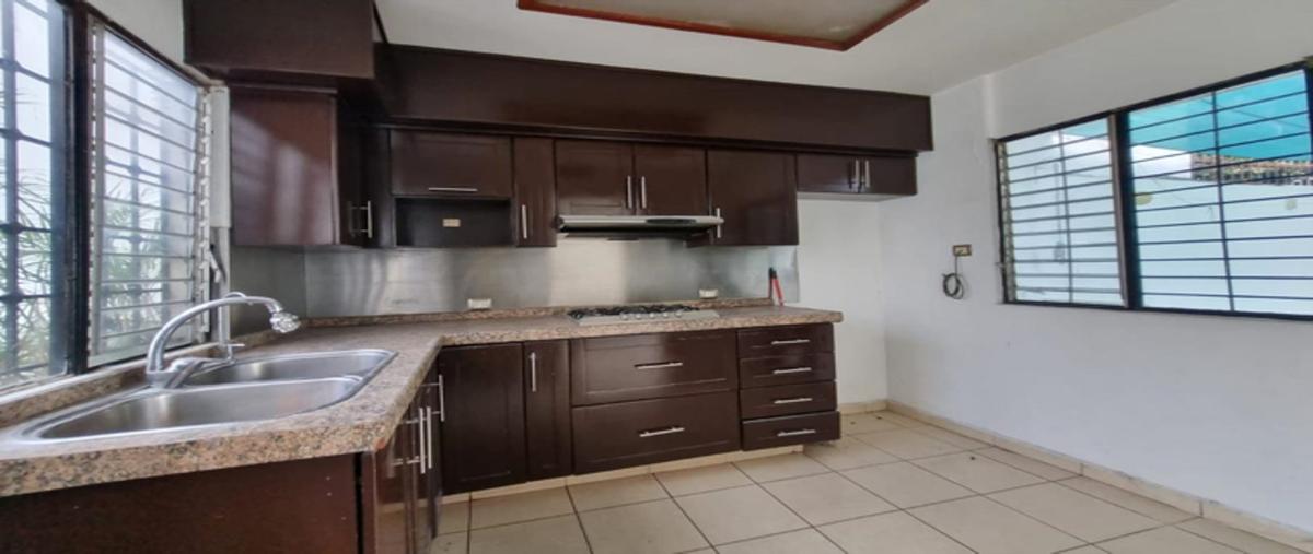 Foto de casa en venta en  , las quintas, culiacán, sinaloa, 0 No. 03