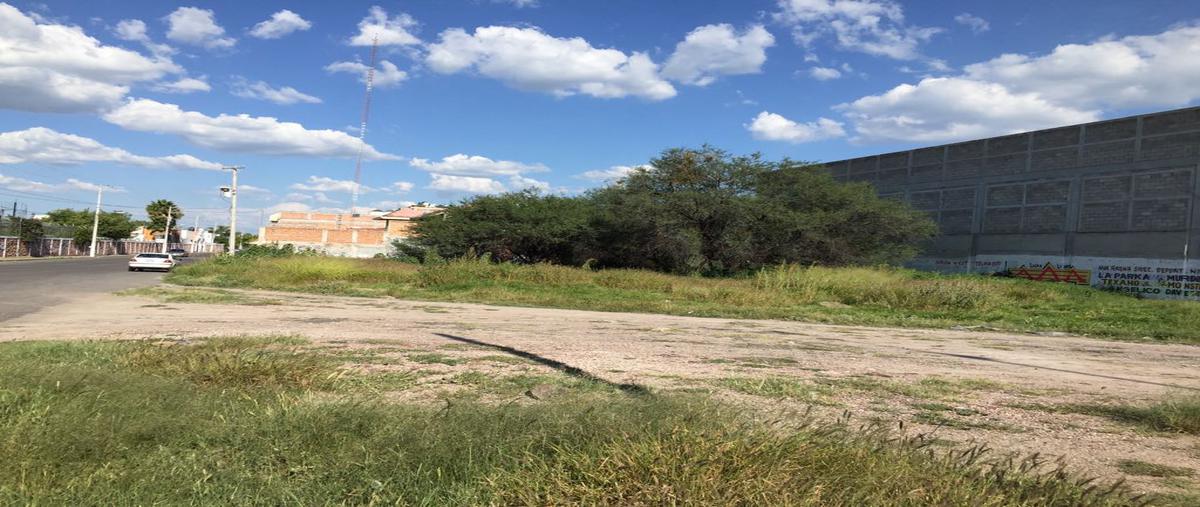 Foto de terreno comercial en venta en lazaro cardenas , villas del romeral, celaya, guanajuato, 5640399 No. 03