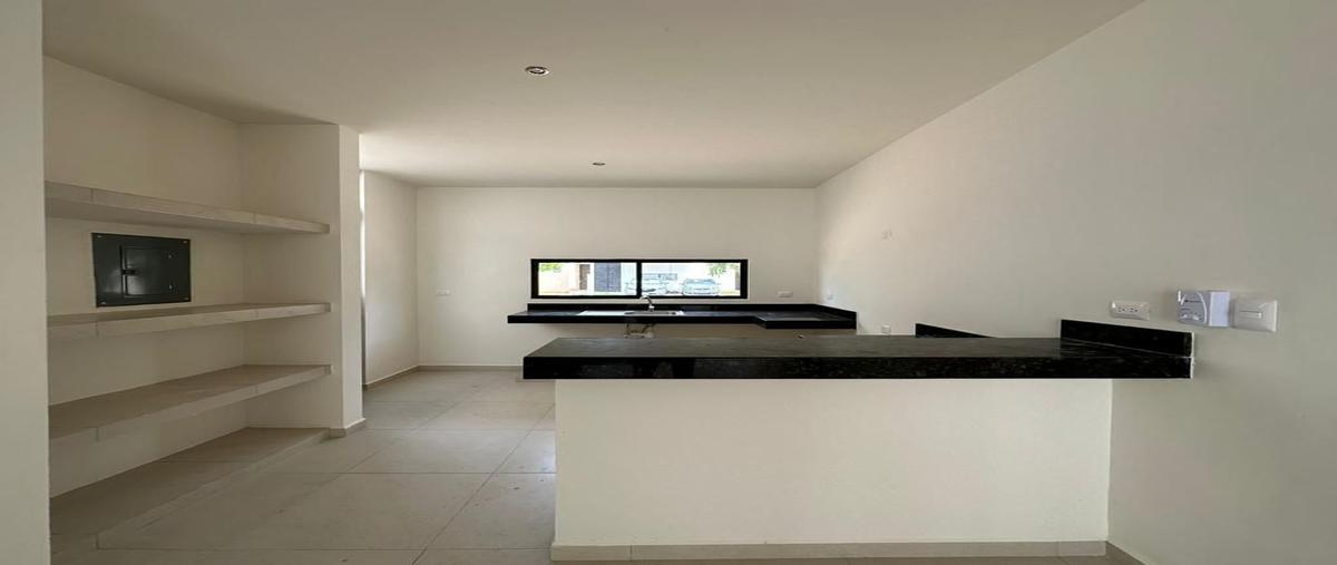 Foto de casa en venta en  , leandro valle, mérida, yucatán, 27284273 No. 03
