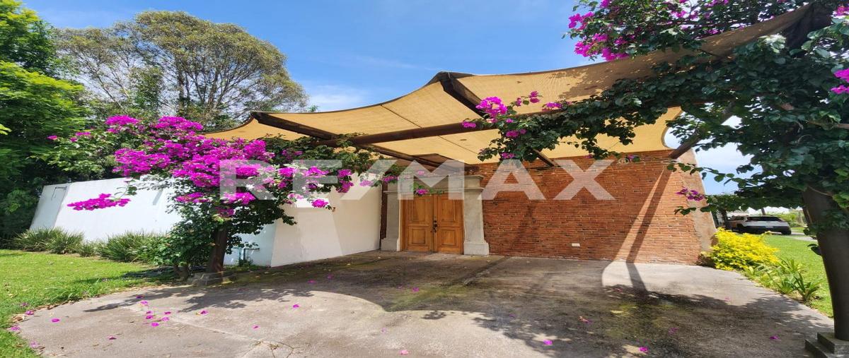 Foto de casa en venta en libramiento puebla izucar de matamoros , la trinidad tepango, atlixco, puebla, 30327113 No. 01
