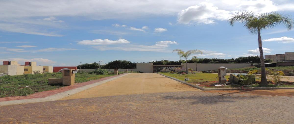 Foto de terreno habitacional en venta en lomas de ahuatlán, cuernavaca , lomas de ahuatlán, cuernavaca, morelos, 12556865 No. 04