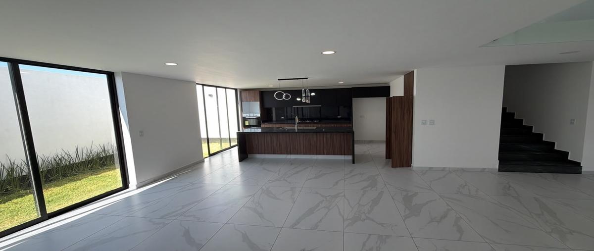 Foto de casa en venta en  , lomas de angelópolis ii, san andrés cholula, puebla, 31270008 No. 03