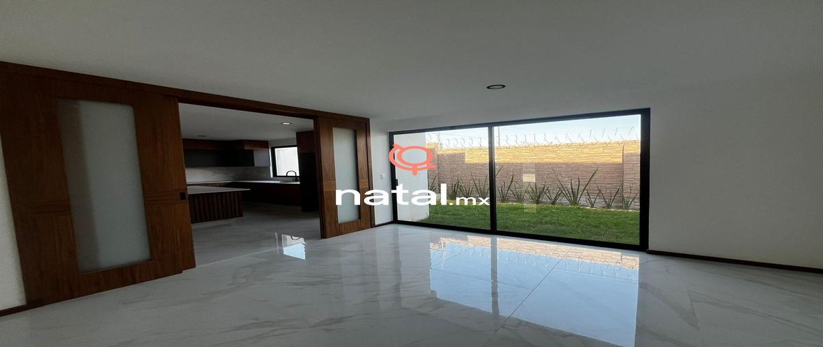 Foto de casa en venta en  , lomas de angelópolis, san andrés cholula, puebla, 30887029 No. 04