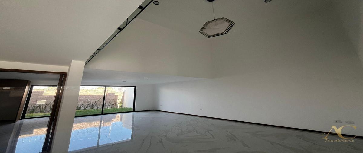 Foto de casa en venta en  , lomas de angelópolis, san andrés cholula, puebla, 31435875 No. 03