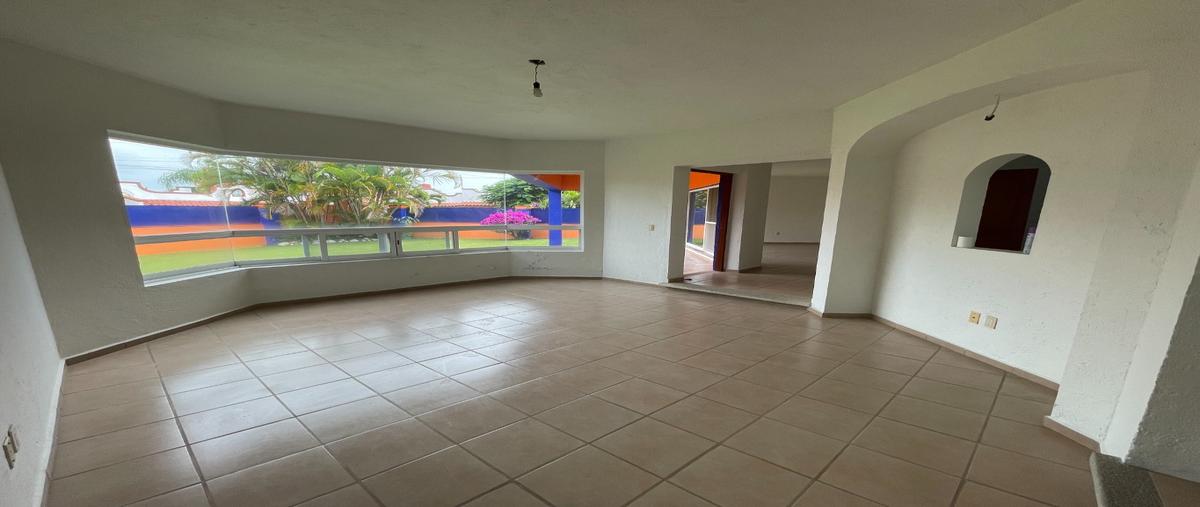 Foto de casa en condominio en venta en  , lomas de atzingo, cuernavaca, morelos, 30342516 No. 02