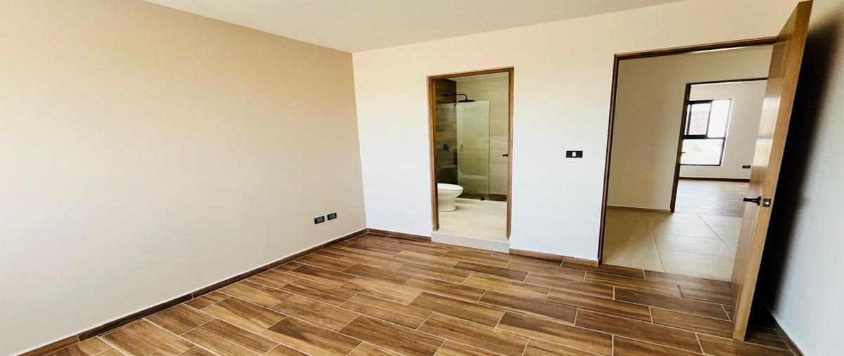 Foto de casa en venta en  , lomas de bellavista, san luis potosí, san luis potosí, 0 No. 03