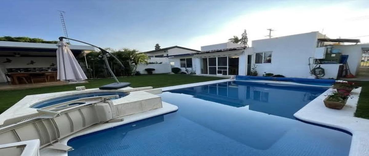 Foto de casa en venta en  , lomas de cocoyoc, atlatlahucan, morelos, 0 No. 03