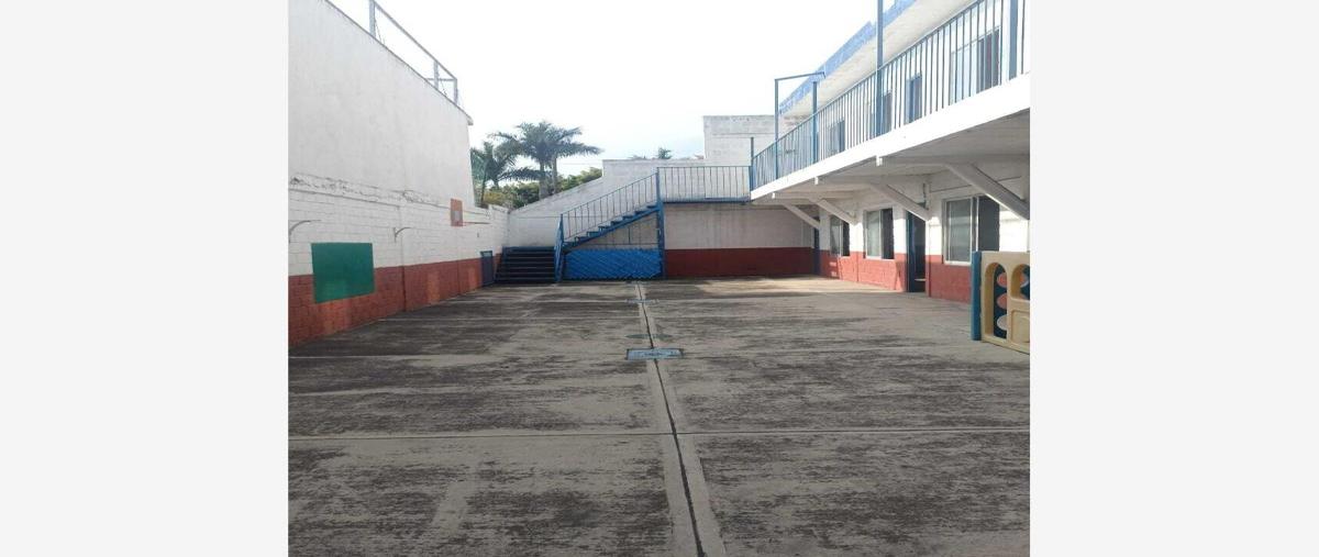 Foto de edificio en venta en  , lomas de jiutepec, jiutepec, morelos, 27845388 No. 01