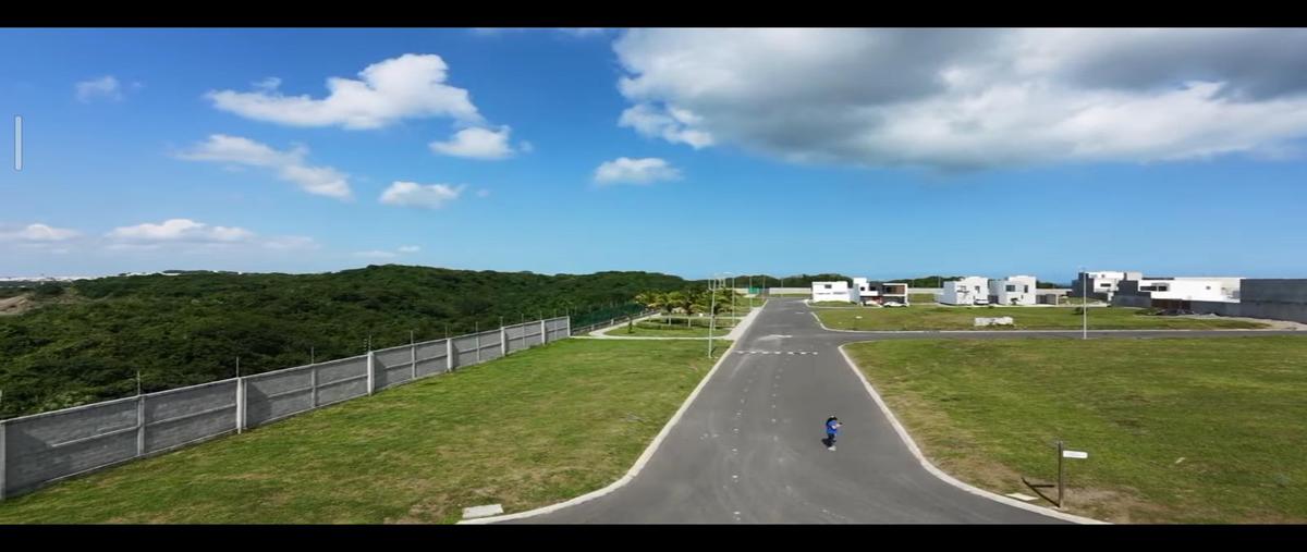 Foto de terreno habitacional en venta en  , lomas de la rioja, alvarado, veracruz de ignacio de la llave, 0 No. 05