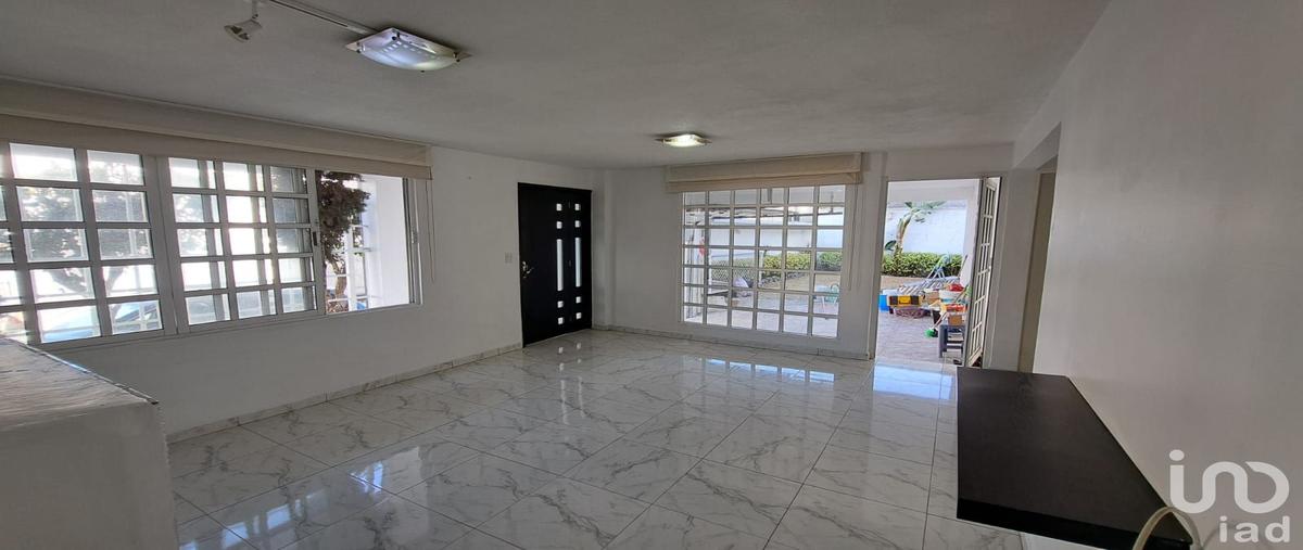 Foto de casa en venta en lomas de leÃ³n , lomas de coacalco 2a. secciÃ³n (bosques), coacalco de berriozÃ¡bal, mÃ©xico, 30953525 No. 03