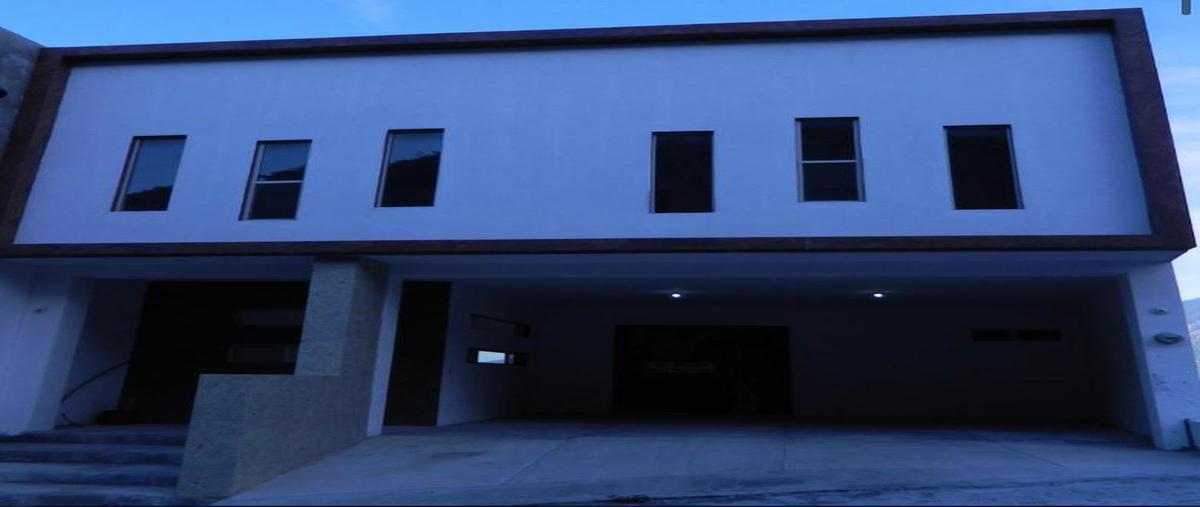 Foto de casa en venta en  , lomas de montecristo, monterrey, nuevo león, 24664309 No. 01
