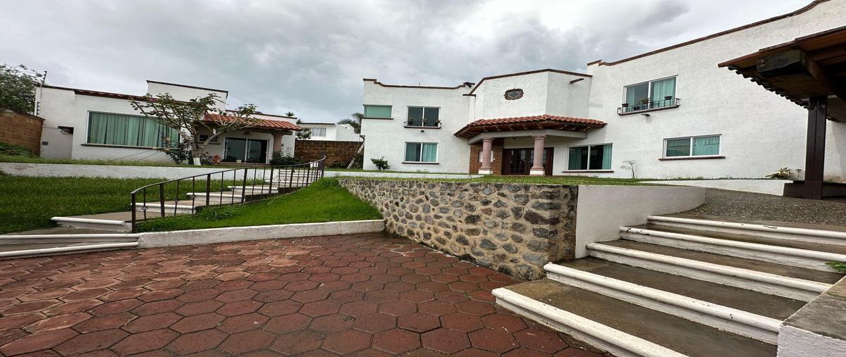 Foto de casa en venta en  , lomas de zompantle, cuernavaca, morelos, 30355290 No. 01