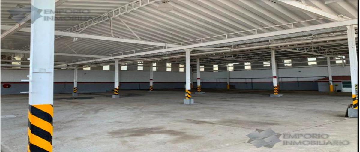 Foto de bodega en renta en  , lomas del aeropuerto, el salto, jalisco, 30298535 No. 01