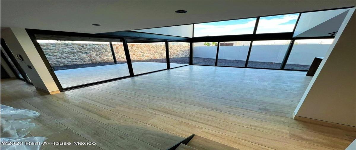 Foto de casa en venta en  , lomas del campanario ii, querétaro, querétaro, 0 No. 03