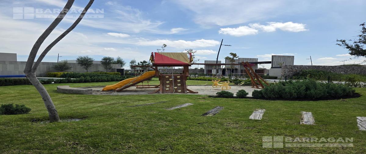 Foto de terreno habitacional en venta en  , lomas del campanario ii, querétaro, querétaro, 30426552 No. 04