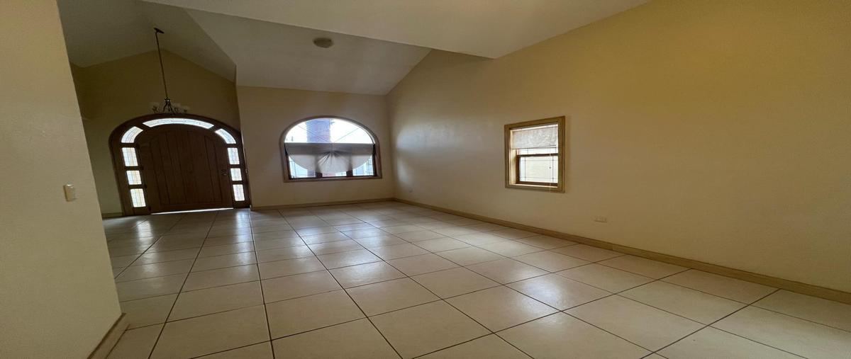 Foto de casa en renta en  , lomas del valle i y ii, chihuahua, chihuahua, 30367060 No. 03