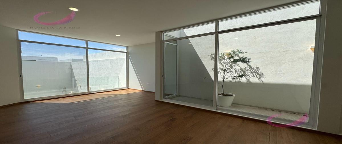 Foto de casa en venta en  , loretta, aguascalientes, aguascalientes, 0 No. 03