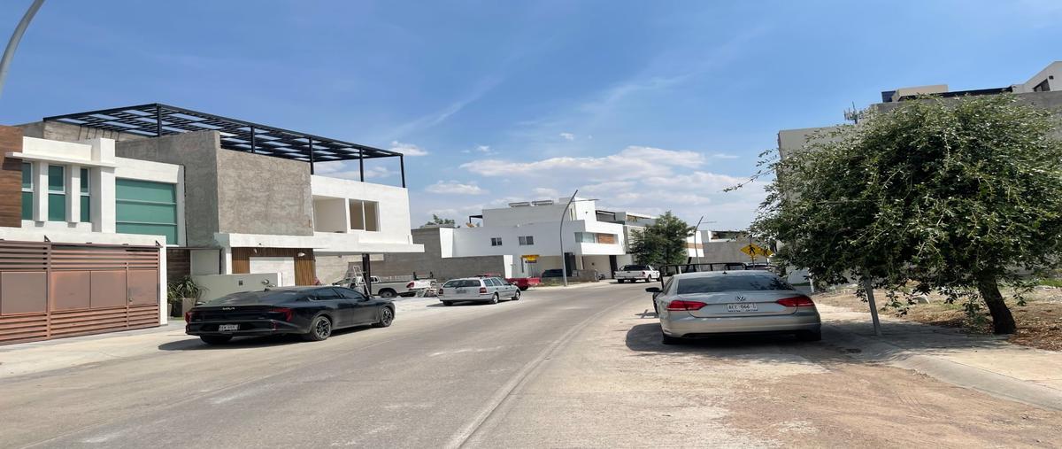 Foto de terreno habitacional en venta en  , loretta, aguascalientes, aguascalientes, 0 No. 05