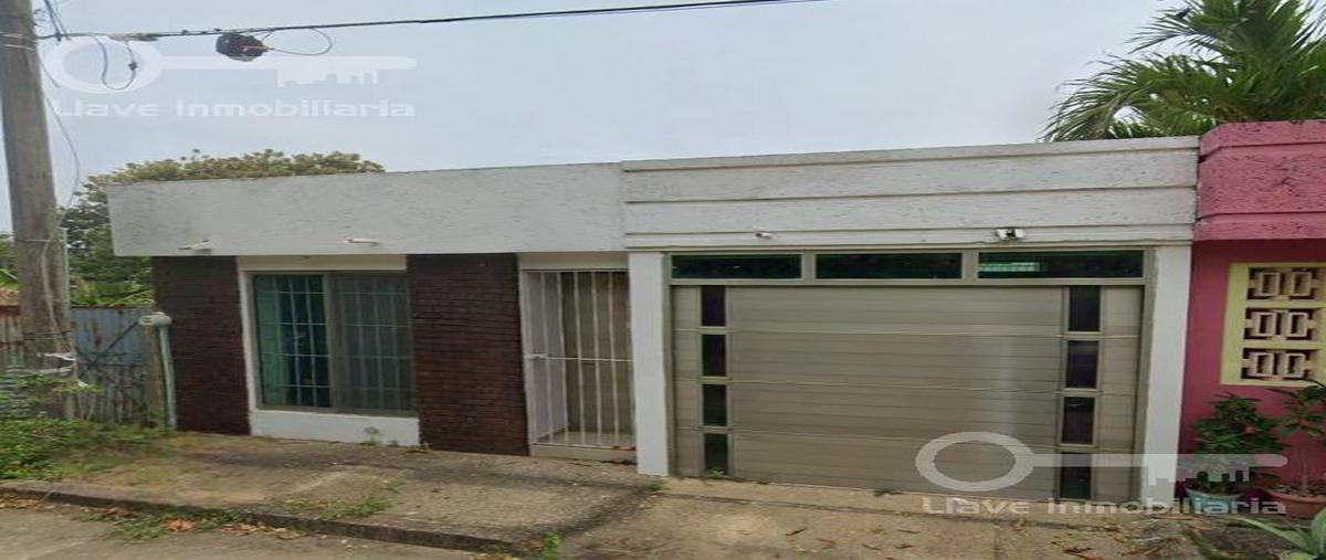 Foto de casa en venta en  , los almendros, coatzacoalcos, veracruz de ignacio de la llave, 30353549 No. 01