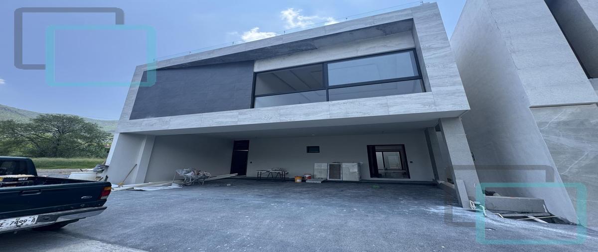 Foto de casa en venta en  , los cristales, monterrey, nuevo león, 29957939 No. 01