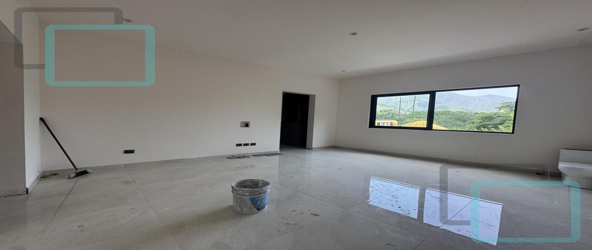 Foto de casa en venta en  , los cristales, monterrey, nuevo león, 29957939 No. 04