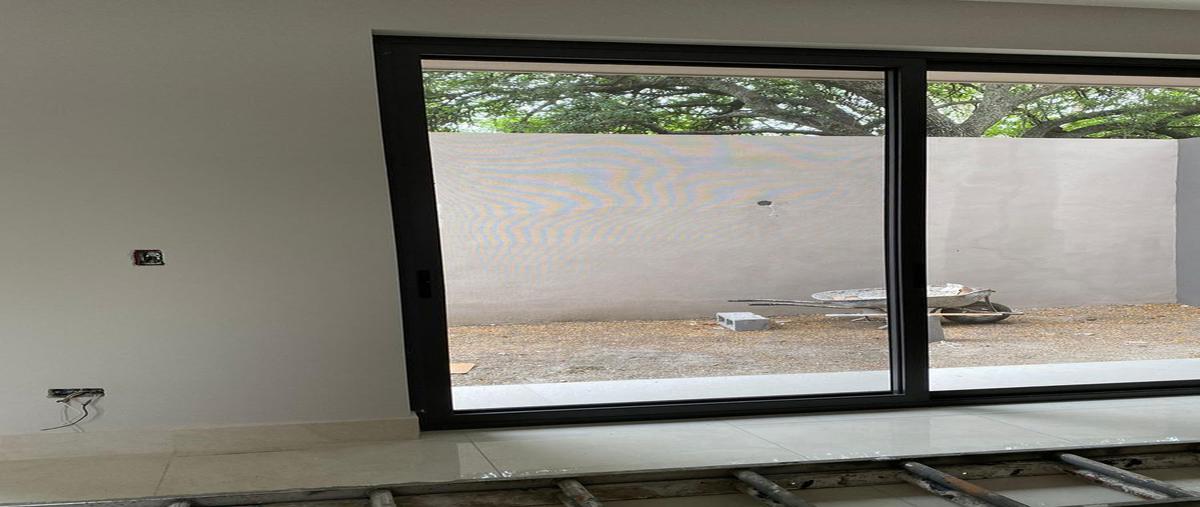 Foto de casa en venta en  , los cristales, monterrey, nuevo león, 30811274 No. 03
