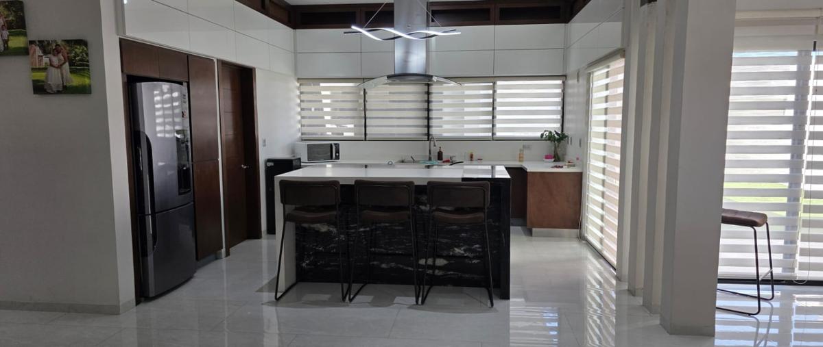 Foto de casa en venta en  , los gonzález, saltillo, coahuila de zaragoza, 0 No. 03