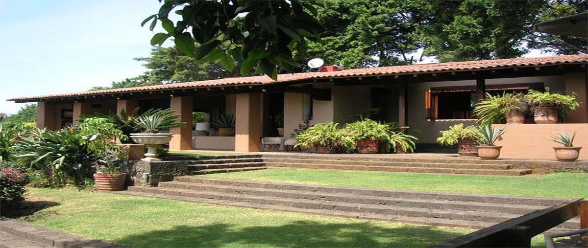 Foto de casa en venta en  , los limoneros, cuernavaca, morelos, 0 No. 01