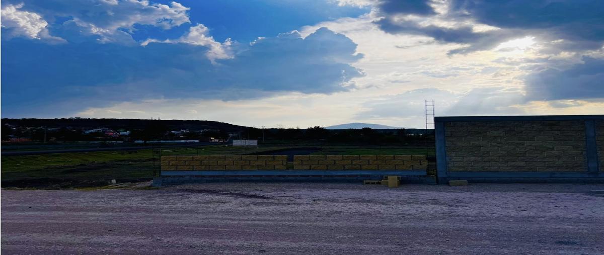Foto de terreno habitacional en venta en  , los melgoza, la piedad, michoacán de ocampo, 0 No. 01