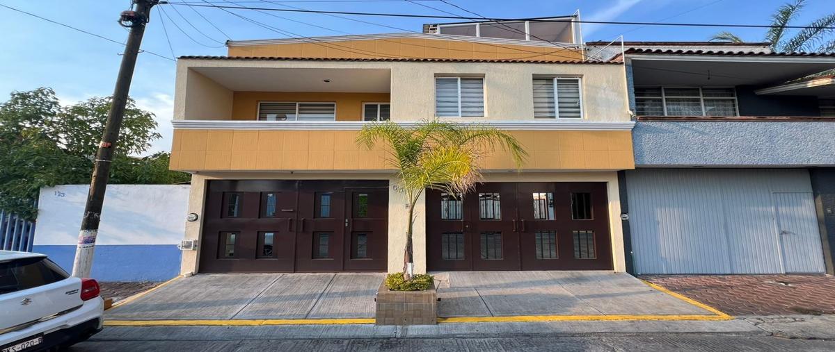 Foto de casa en , los pinos de michoacán, morelia, michoacán de ocampo, 30318946 foto 01 Foto de casa en venta en , los pinos de michoacán, morelia, michoacán de ocampo, 30318946 No. 01