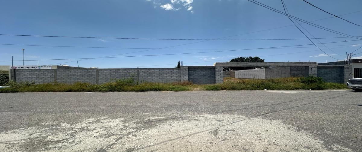 Foto de terreno habitacional en venta en  , los pinos, saltillo, coahuila de zaragoza, 0 No. 03