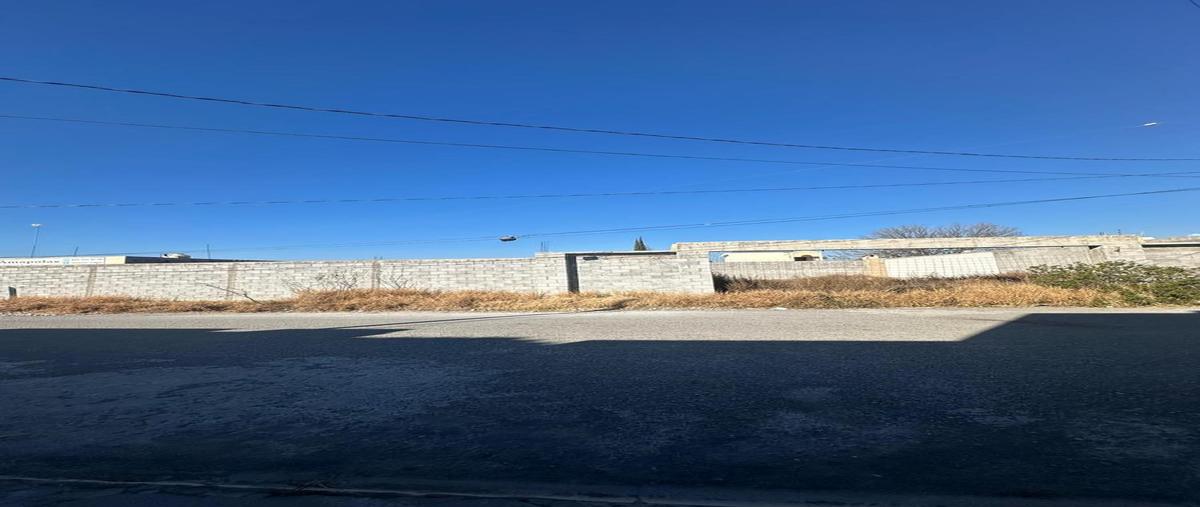 Foto de terreno habitacional en venta en  , los pinos, saltillo, coahuila de zaragoza, 0 No. 03